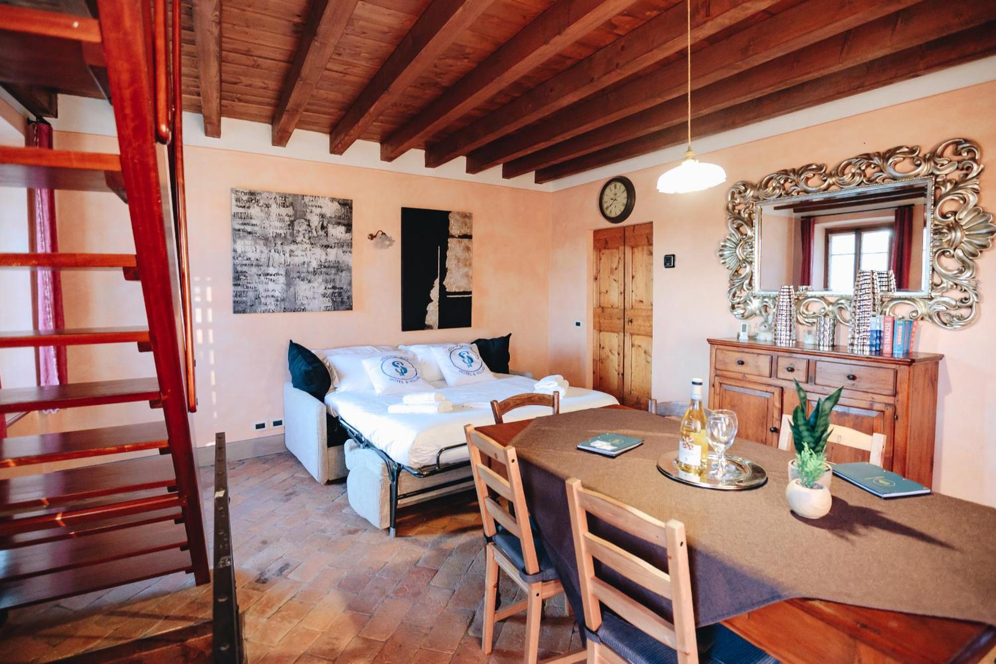 La Dimora Nel Castello Apartment Castellaro  Bagian luar foto